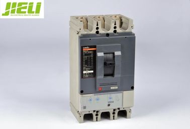 Interruttore di caso modellato IEC60947 che tagliato capacità 70KA - 150KA