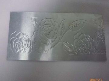 Alte targhette lucidate del metallo/strato foglio latta con la banda scolpita dei diamanti